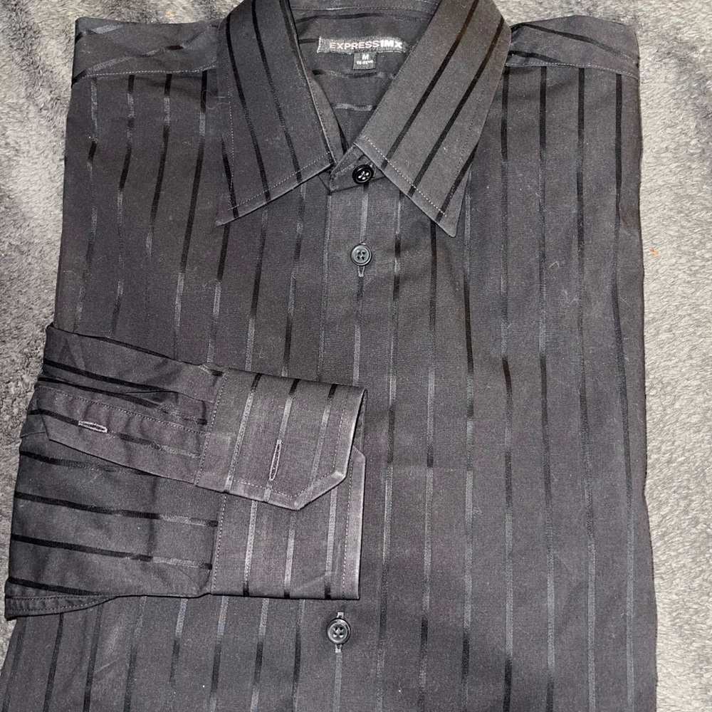 Express Medium Button Down